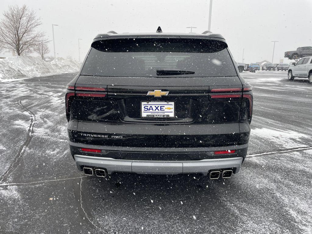 used 2025 Chevrolet Traverse car, priced at $47,495