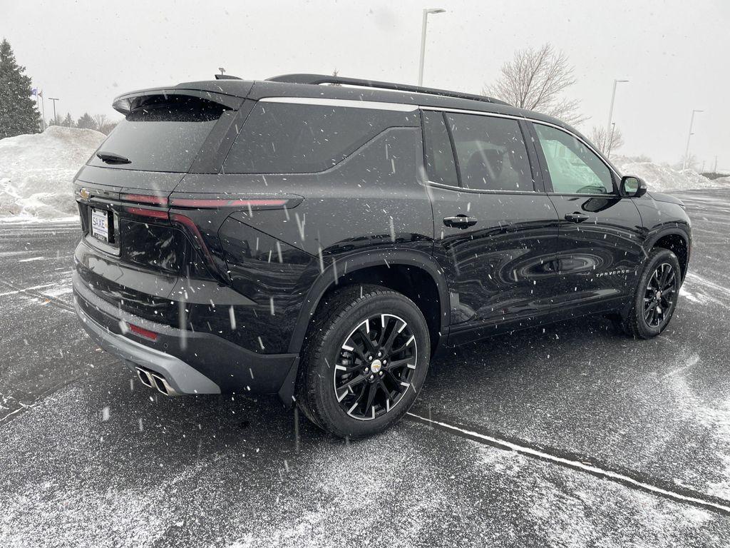 used 2025 Chevrolet Traverse car, priced at $47,495