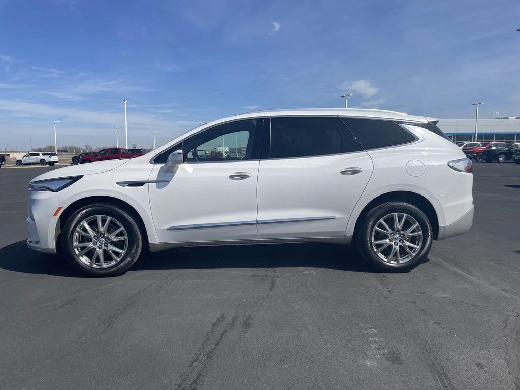 used 2024 Buick Enclave car, priced at $38,995