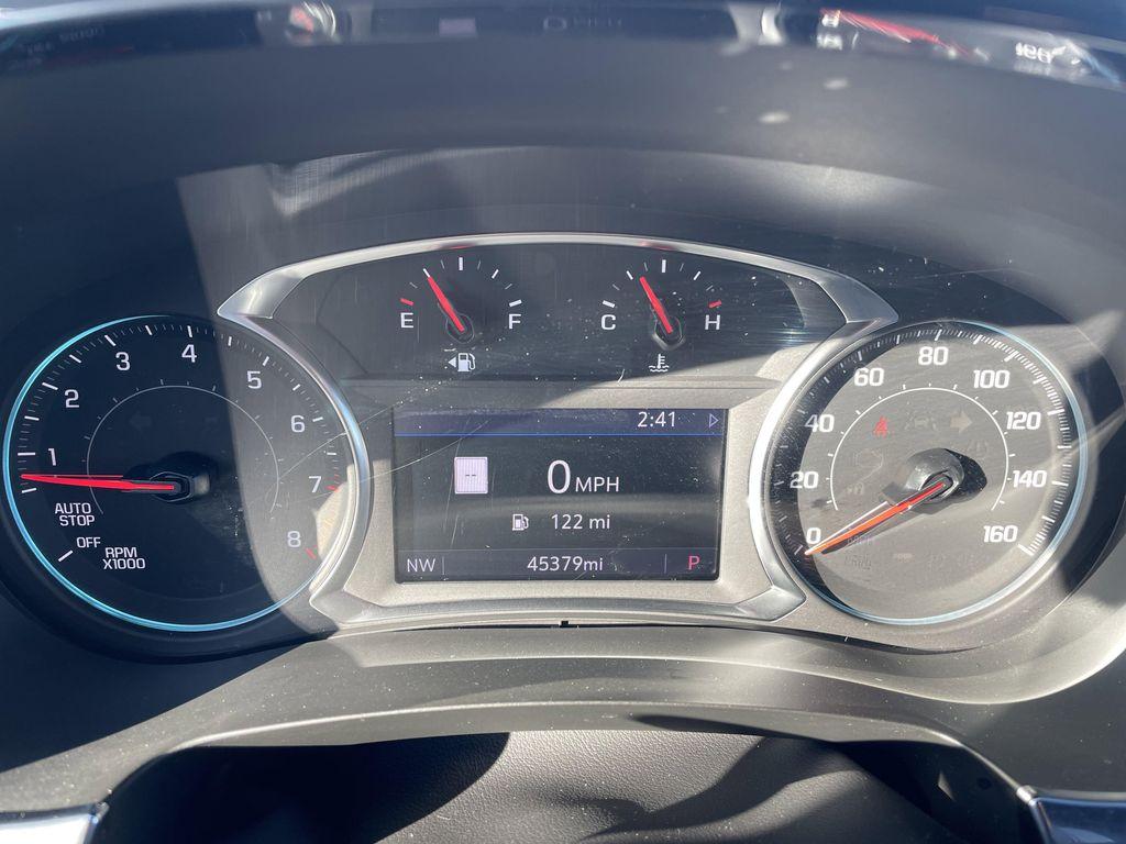 used 2023 Chevrolet Traverse car, priced at $34,995