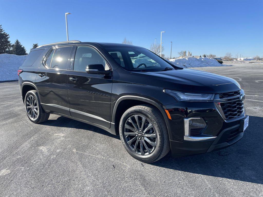 used 2023 Chevrolet Traverse car, priced at $34,995