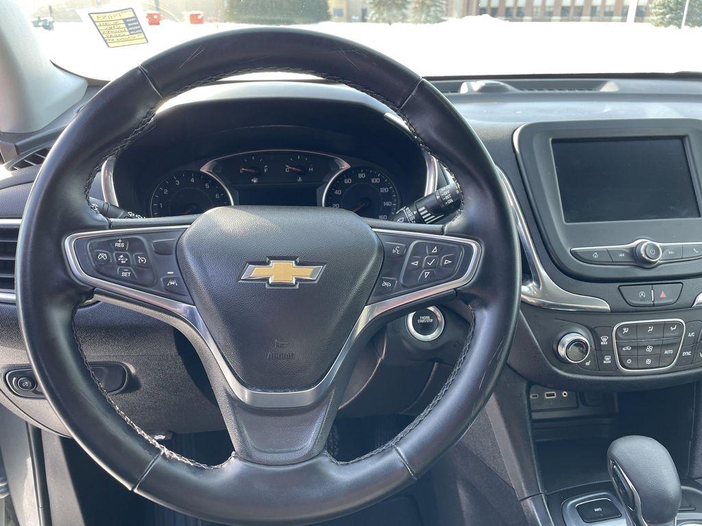 used 2024 Chevrolet Equinox car, priced at $21,989