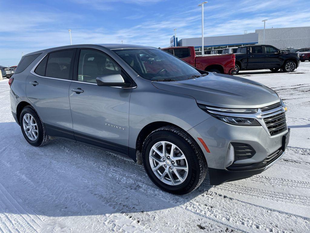 used 2024 Chevrolet Equinox car, priced at $21,989