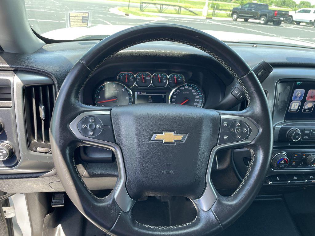 used 2015 Chevrolet Silverado 1500 car, priced at $23,345