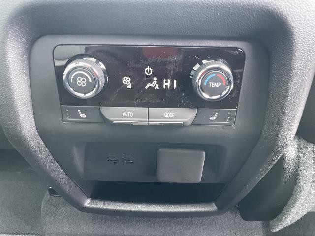 new 2026 Chevrolet Traverse car, priced at $55,990