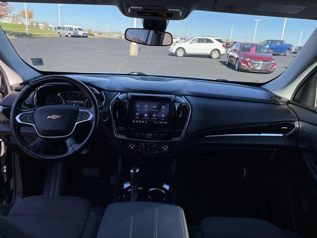 used 2020 Chevrolet Traverse car, priced at $23,448