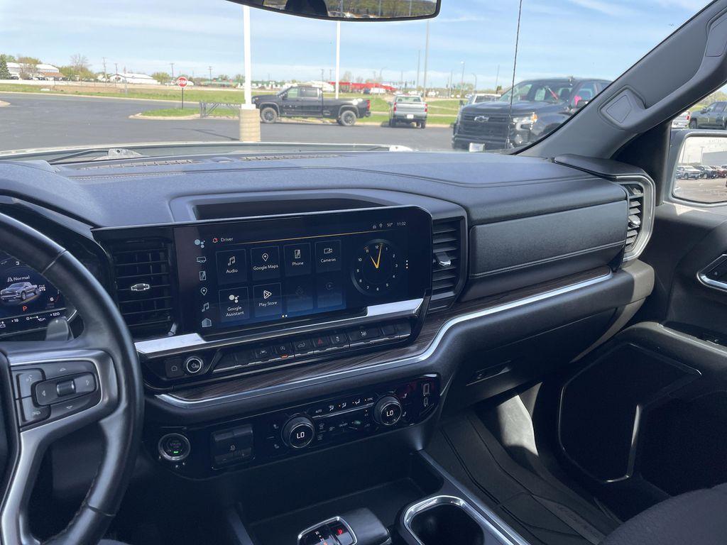 used 2024 Chevrolet Silverado 1500 car, priced at $46,888