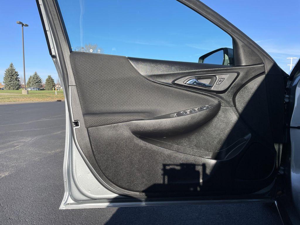 used 2024 Chevrolet Malibu car, priced at $16,499