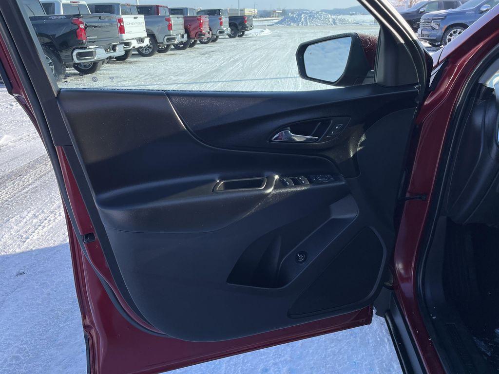 used 2020 Chevrolet Equinox car, priced at $15,995