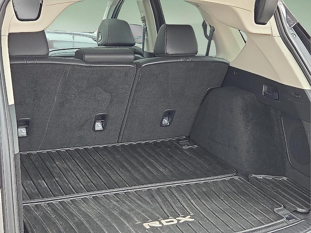used 2023 Acura RDX car, priced at $30,472