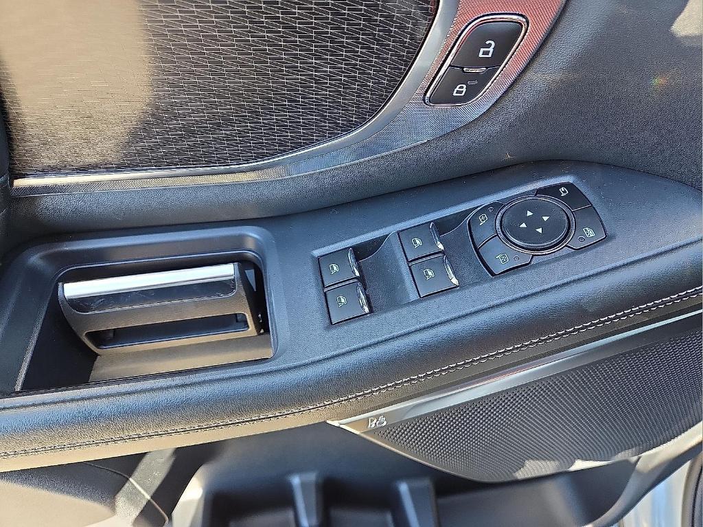 new 2026 Ford Expedition car, priced at $82,301