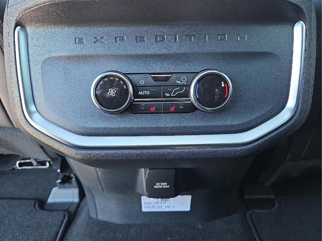 new 2026 Ford Expedition car, priced at $82,301