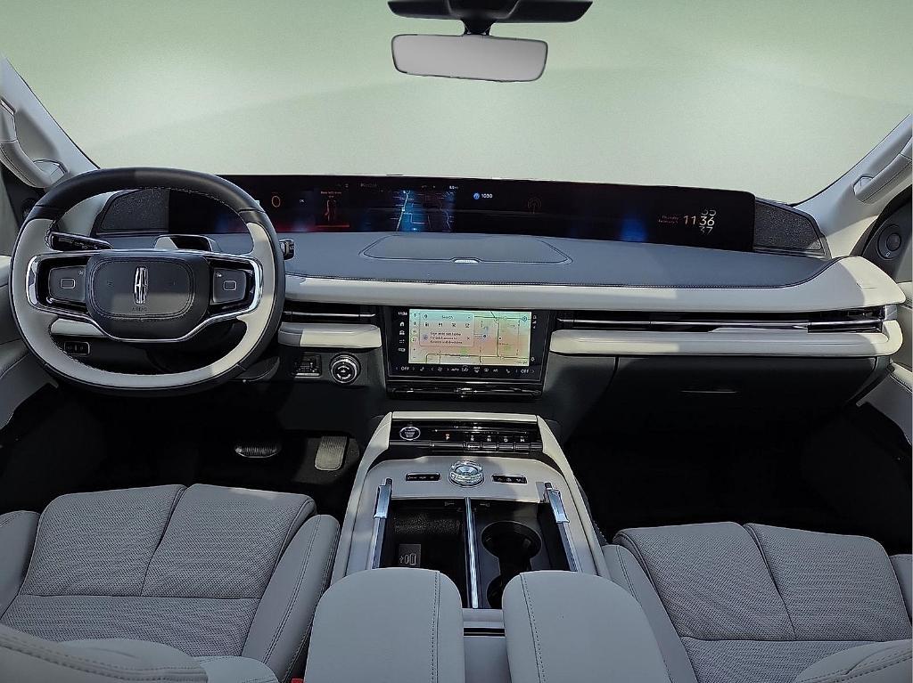new 2026 Lincoln Navigator car, priced at $109,085
