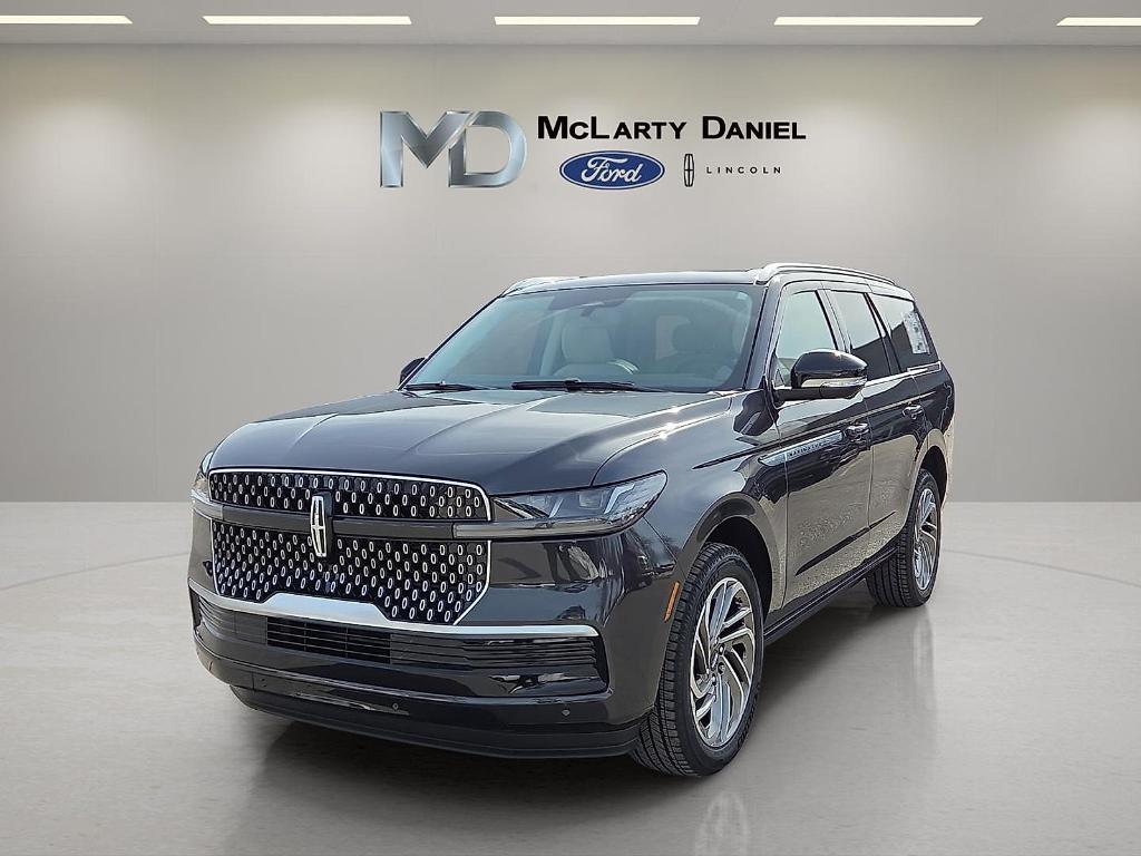 new 2026 Lincoln Navigator car, priced at $109,085