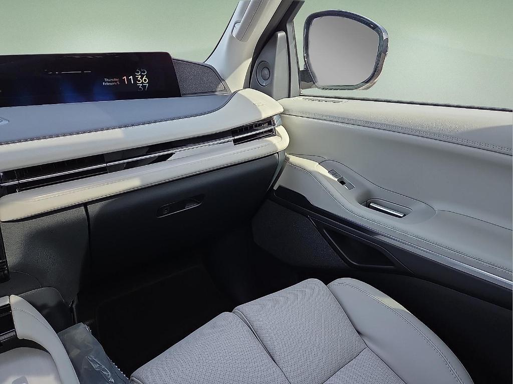 new 2026 Lincoln Navigator car, priced at $109,085