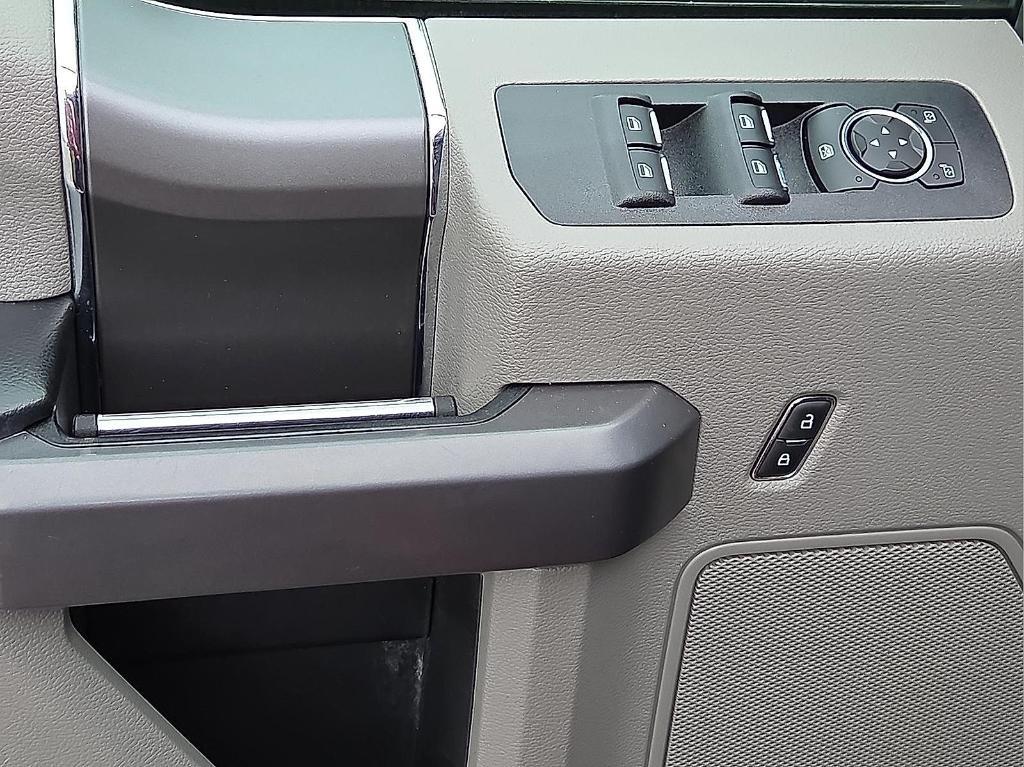 used 2020 Ford F-150 car, priced at $35,677
