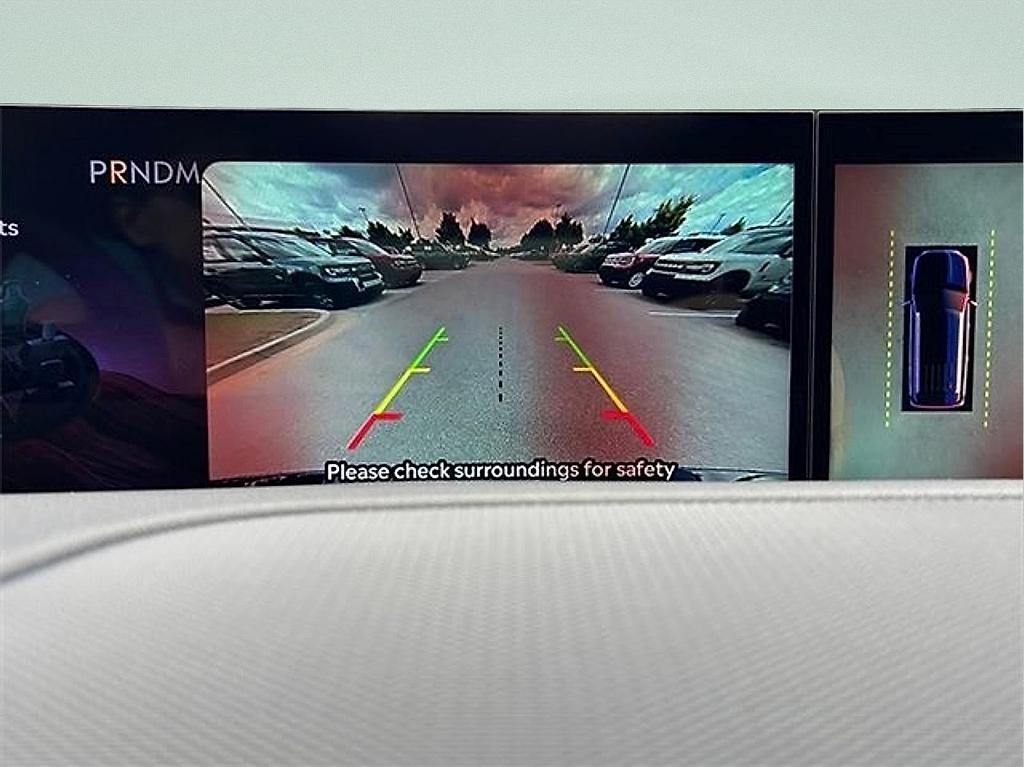 new 2025 Lincoln Navigator car, priced at $98,035