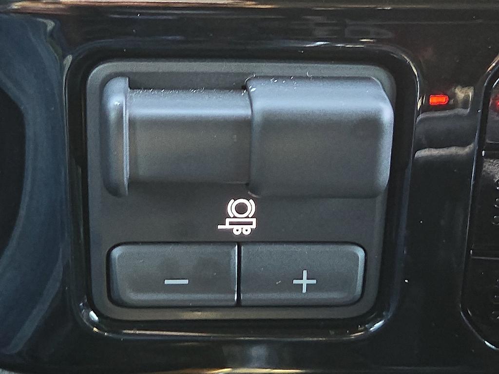 used 2024 Chevrolet Silverado 1500 car, priced at $51,495