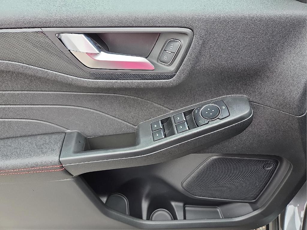 new 2026 Ford Escape car, priced at $29,338