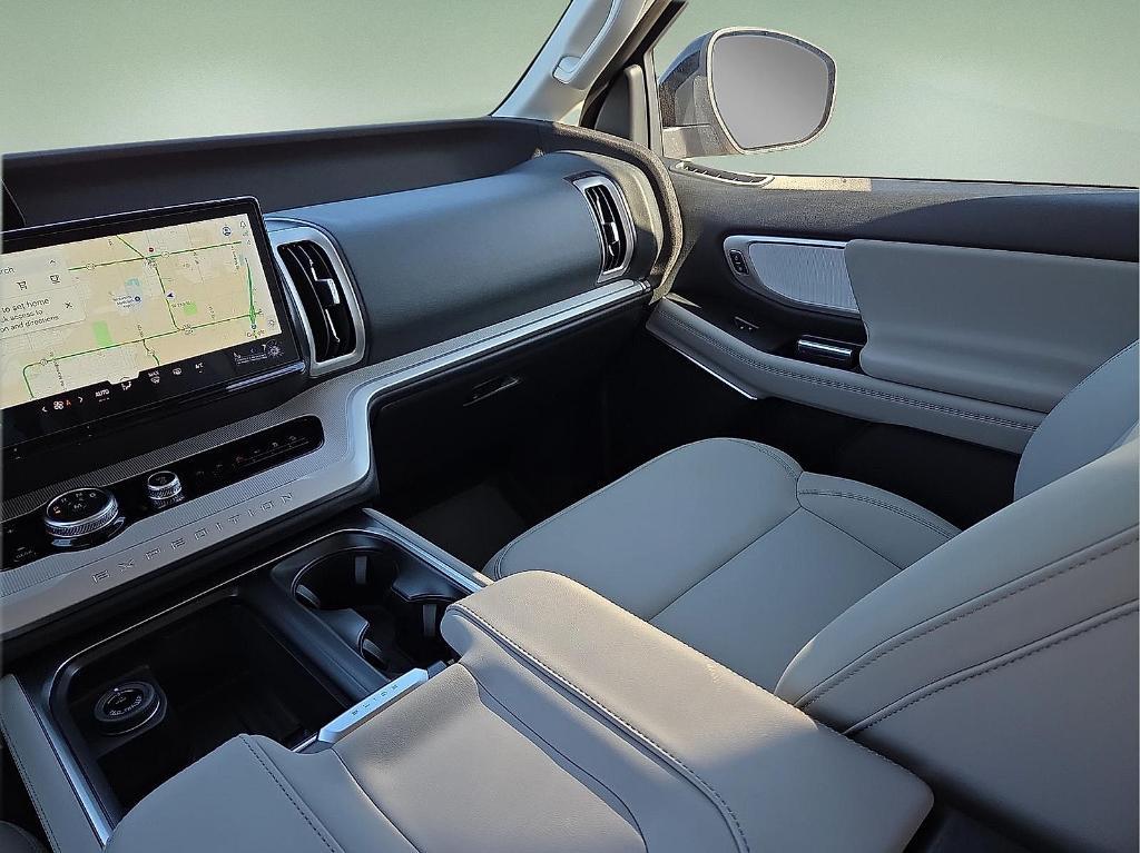 new 2026 Ford Expedition car, priced at $66,953