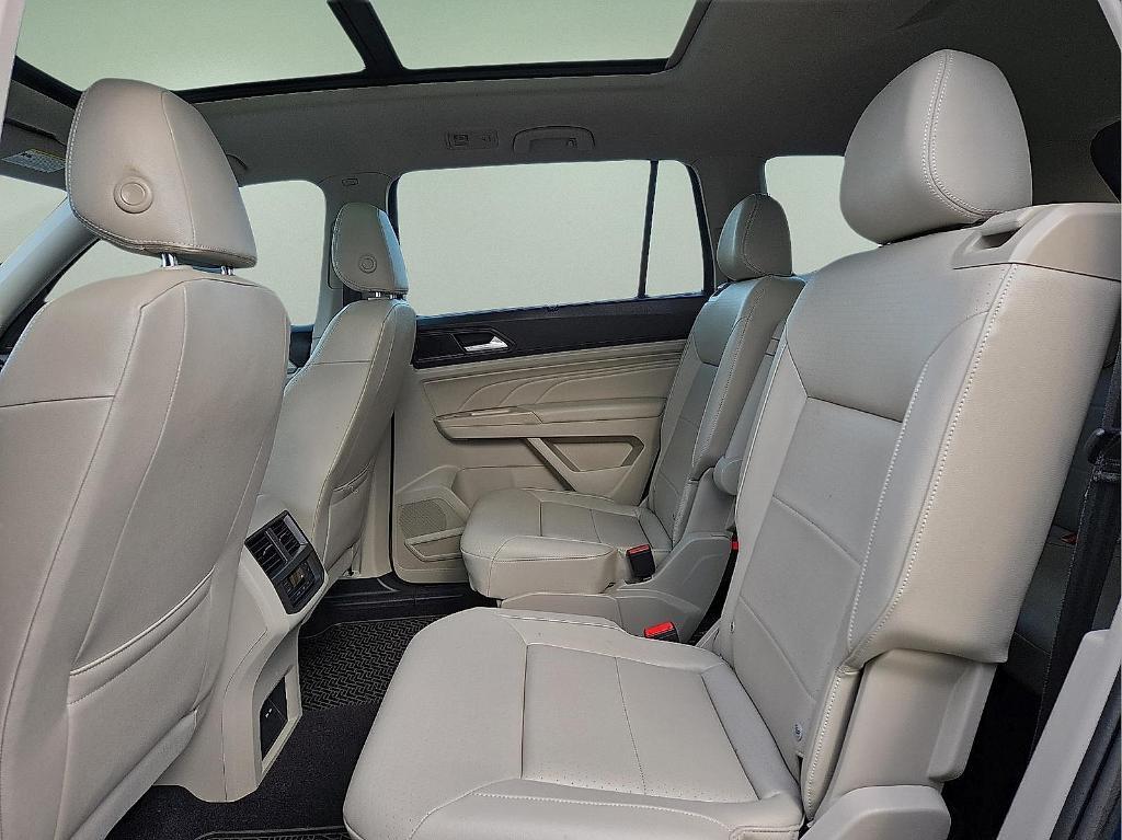 used 2021 Volkswagen Atlas car, priced at $16,549