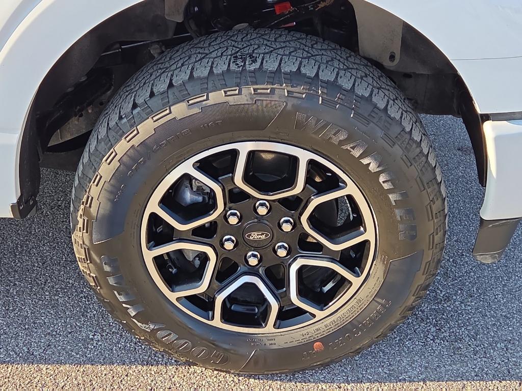 used 2022 Ford F-150 car, priced at $37,422