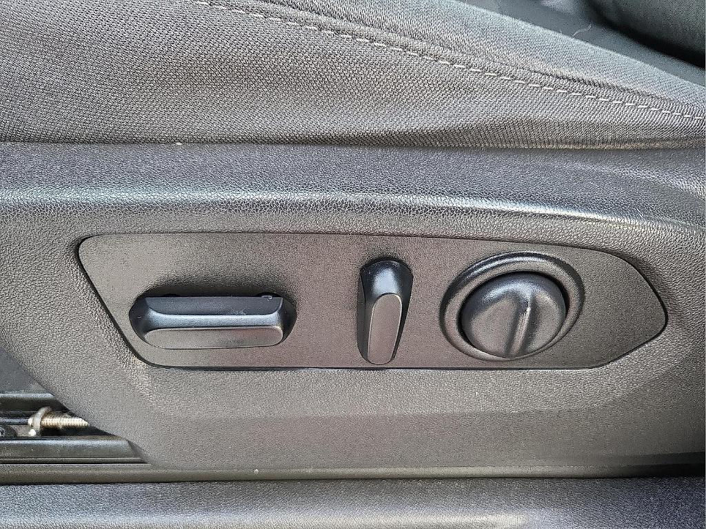 used 2019 Chevrolet Silverado 1500 car, priced at $26,622