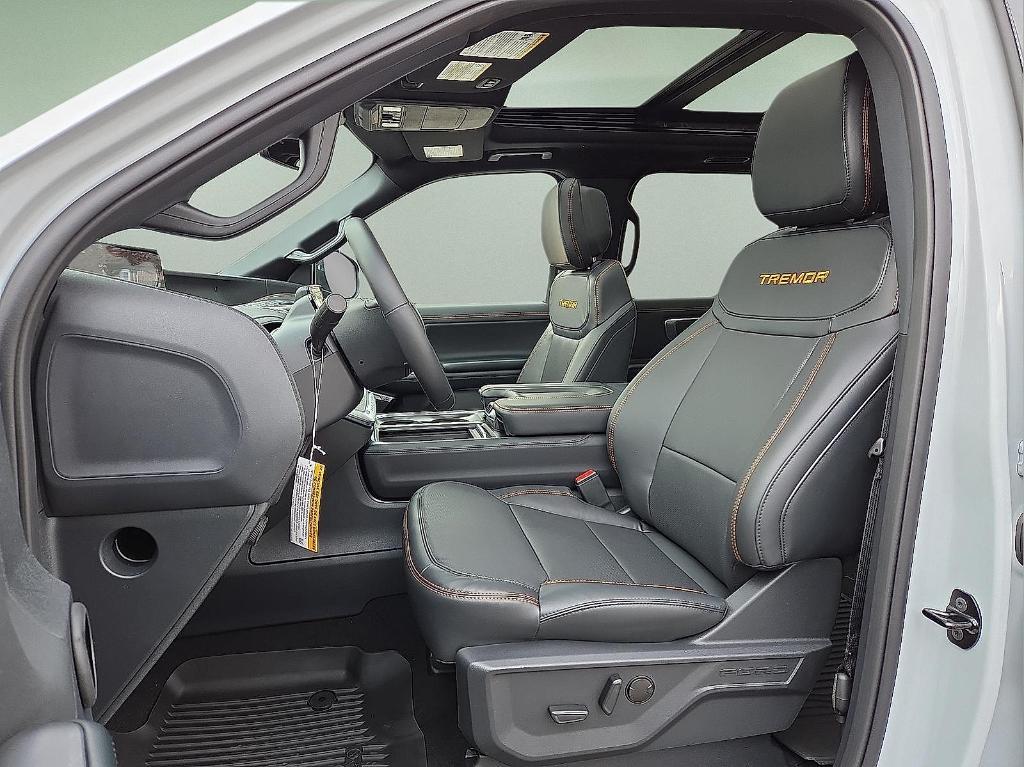 new 2026 Ford Expedition car, priced at $85,389