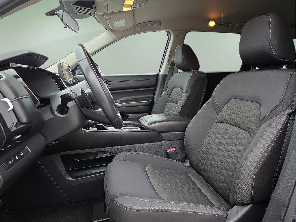 used 2025 Nissan Pathfinder car, priced at $29,592