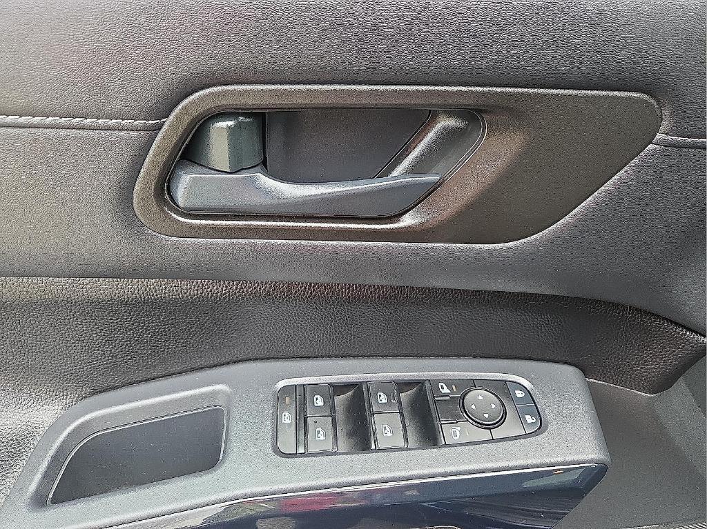 used 2025 Nissan Pathfinder car, priced at $29,592