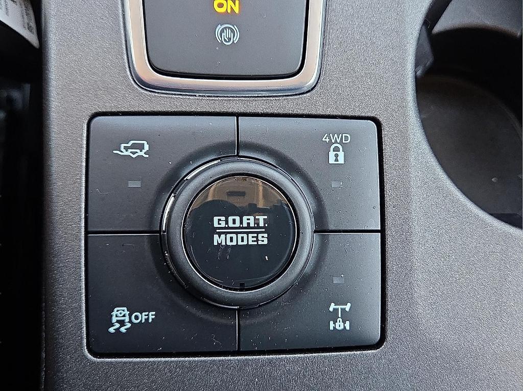 new 2025 Ford Bronco Sport car, priced at $36,907