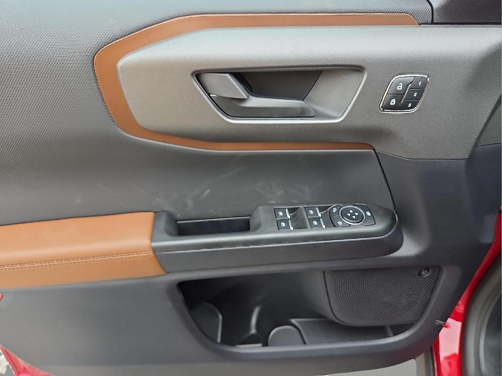 new 2025 Ford Bronco Sport car, priced at $33,649