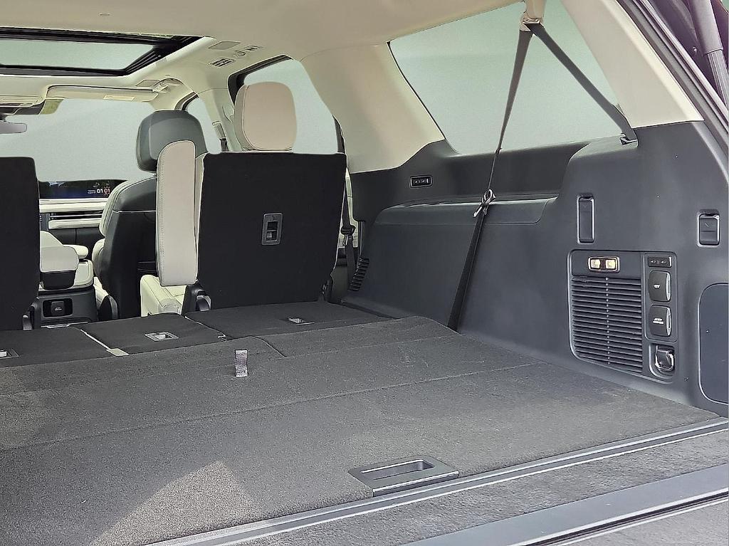 new 2025 Lincoln Navigator L car, priced at $90,675