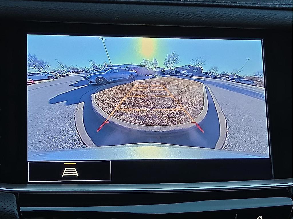 used 2024 Cadillac XT6 car, priced at $38,995