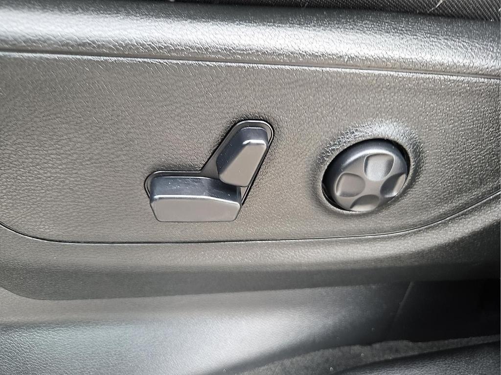 used 2020 Ram 1500 car, priced at $28,777