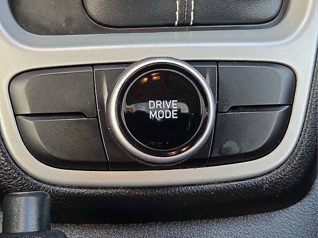 used 2022 Hyundai Venue car, priced at $16,495