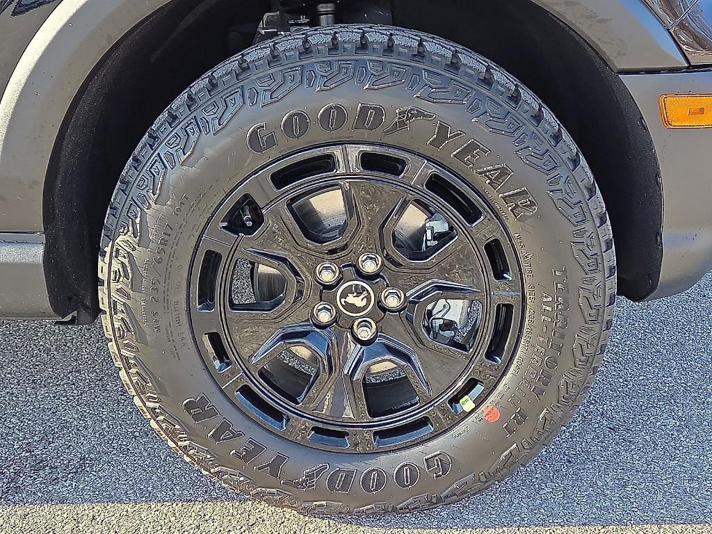 new 2025 Ford Bronco Sport car, priced at $38,286