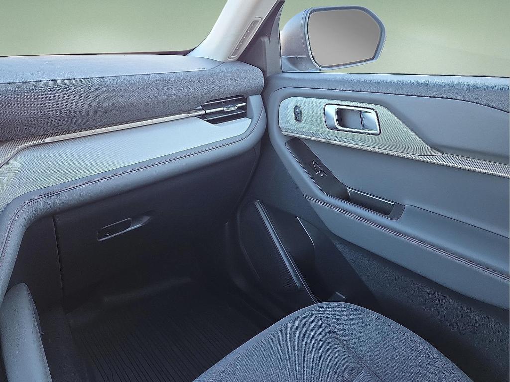new 2026 Ford Explorer car, priced at $39,718