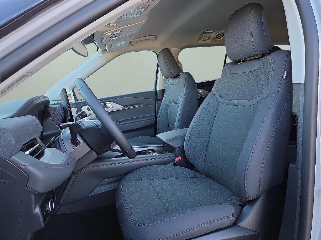 new 2026 Ford Explorer car, priced at $39,718