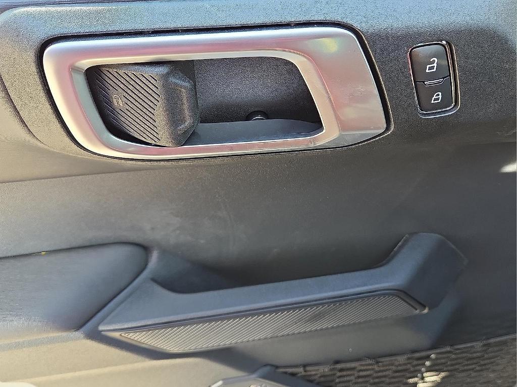 new 2025 Ford Bronco car, priced at $53,533