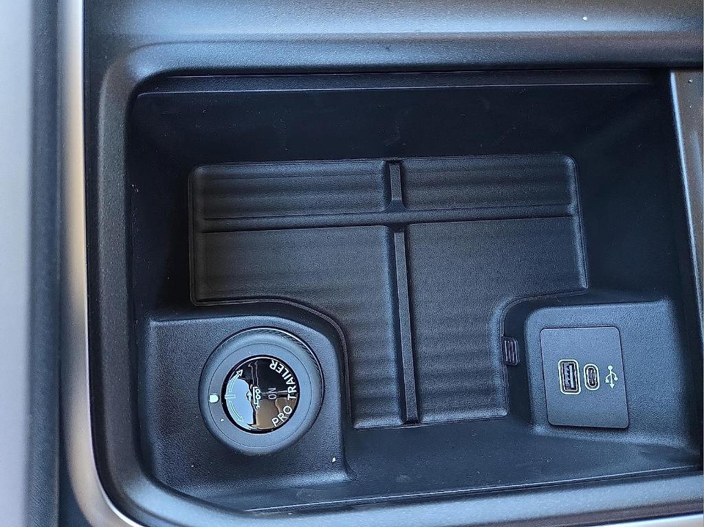 new 2026 Ford Expedition car, priced at $66,039