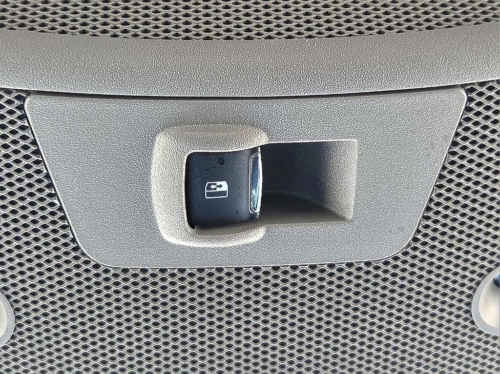 used 2017 Ford F-150 car, priced at $19,995