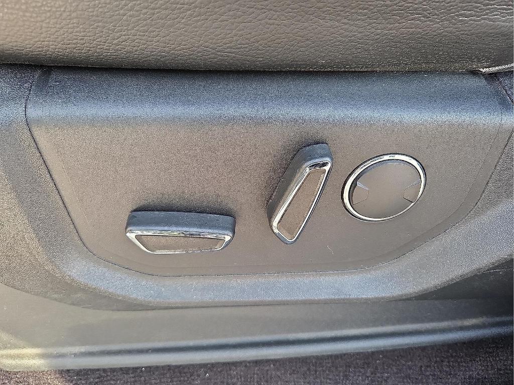 used 2017 Ford F-150 car, priced at $19,995