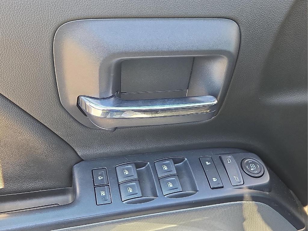 used 2018 Chevrolet Silverado 1500 car, priced at $24,300