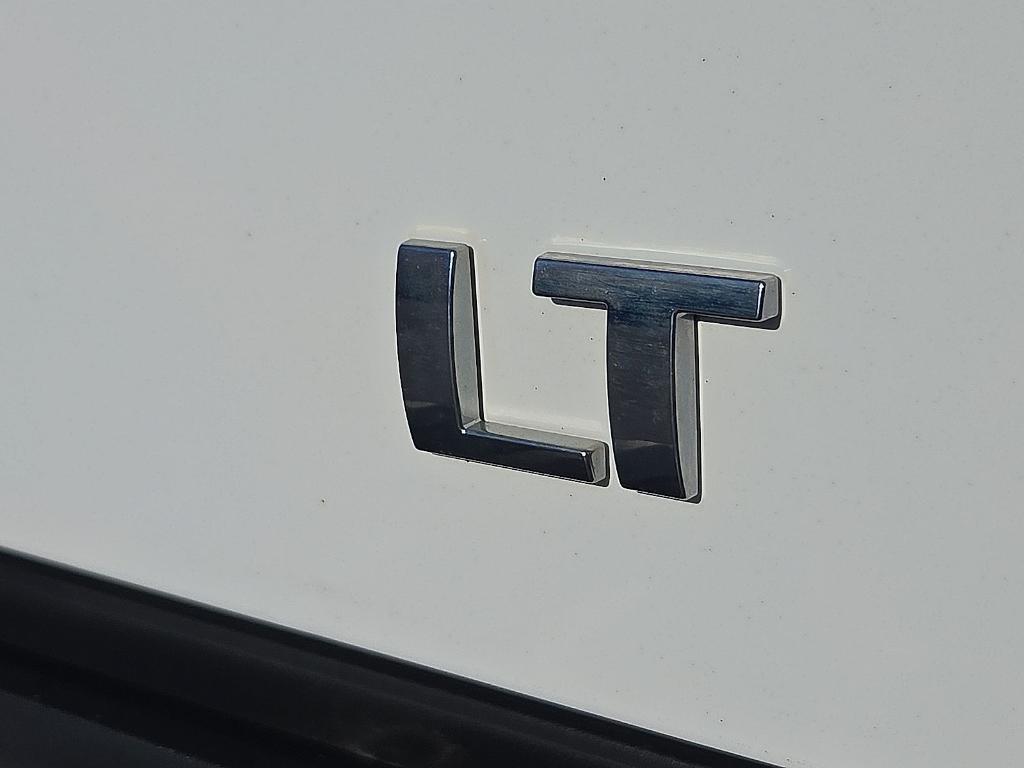 used 2018 Chevrolet Silverado 1500 car, priced at $24,300