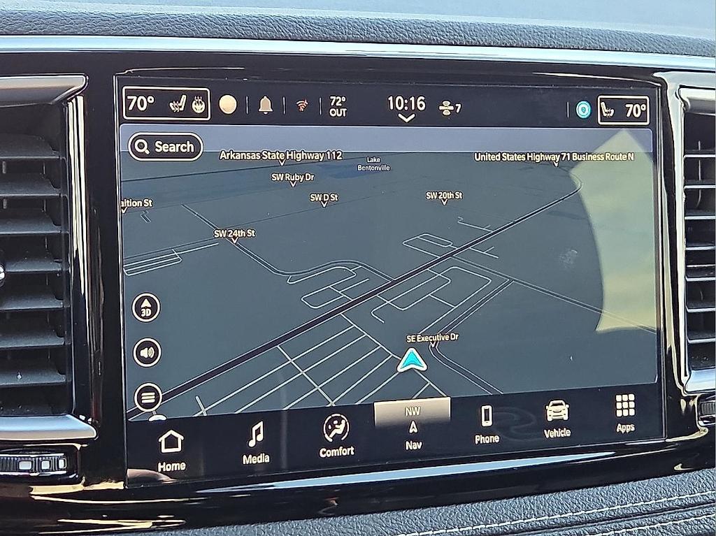 used 2025 Chrysler Pacifica car, priced at $35,638