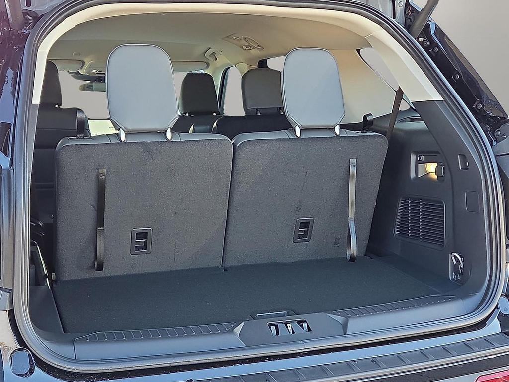 new 2026 Ford Explorer car, priced at $40,133
