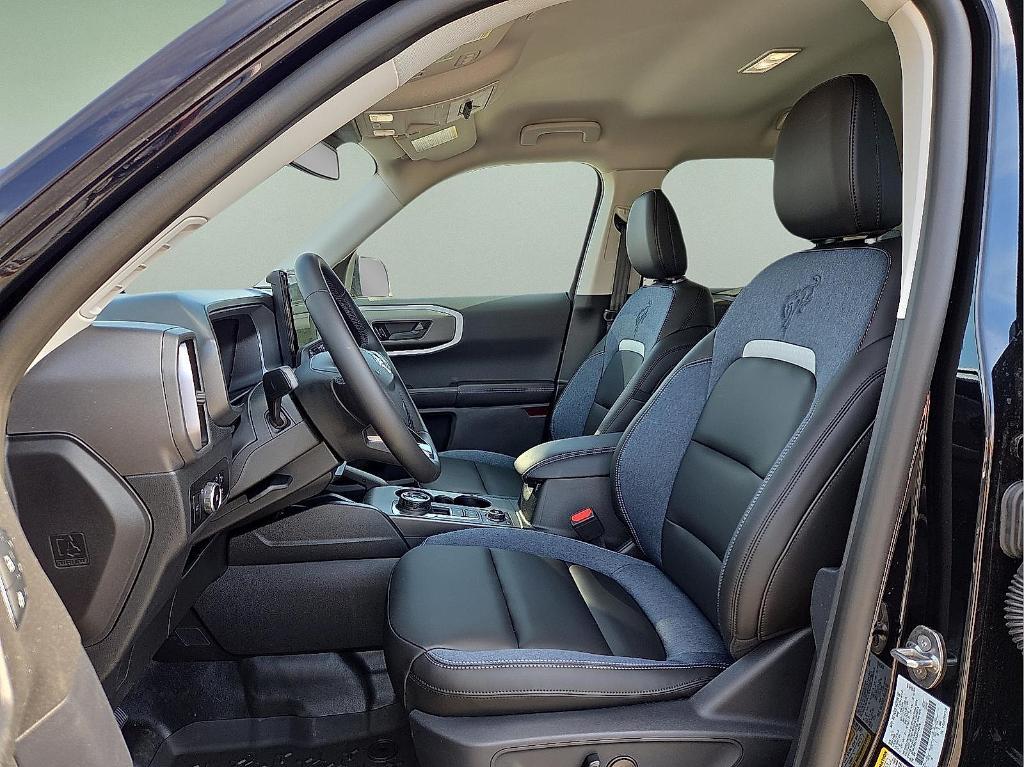 new 2025 Ford Bronco Sport car, priced at $37,063