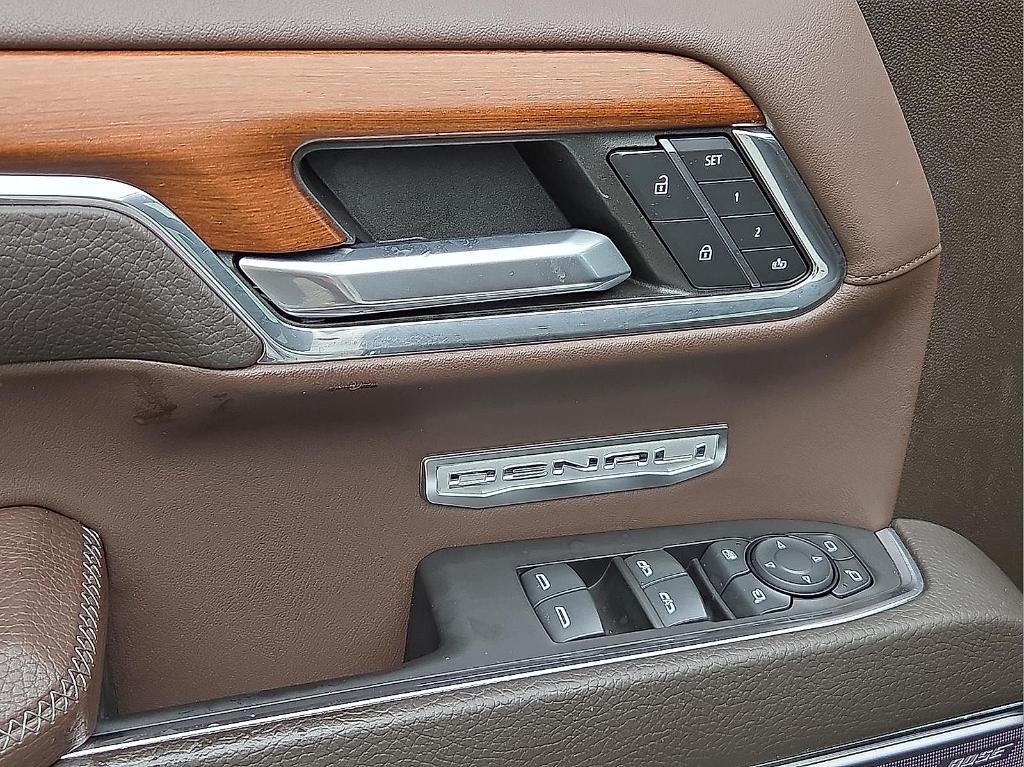 used 2023 GMC Sierra 1500 car, priced at $48,223