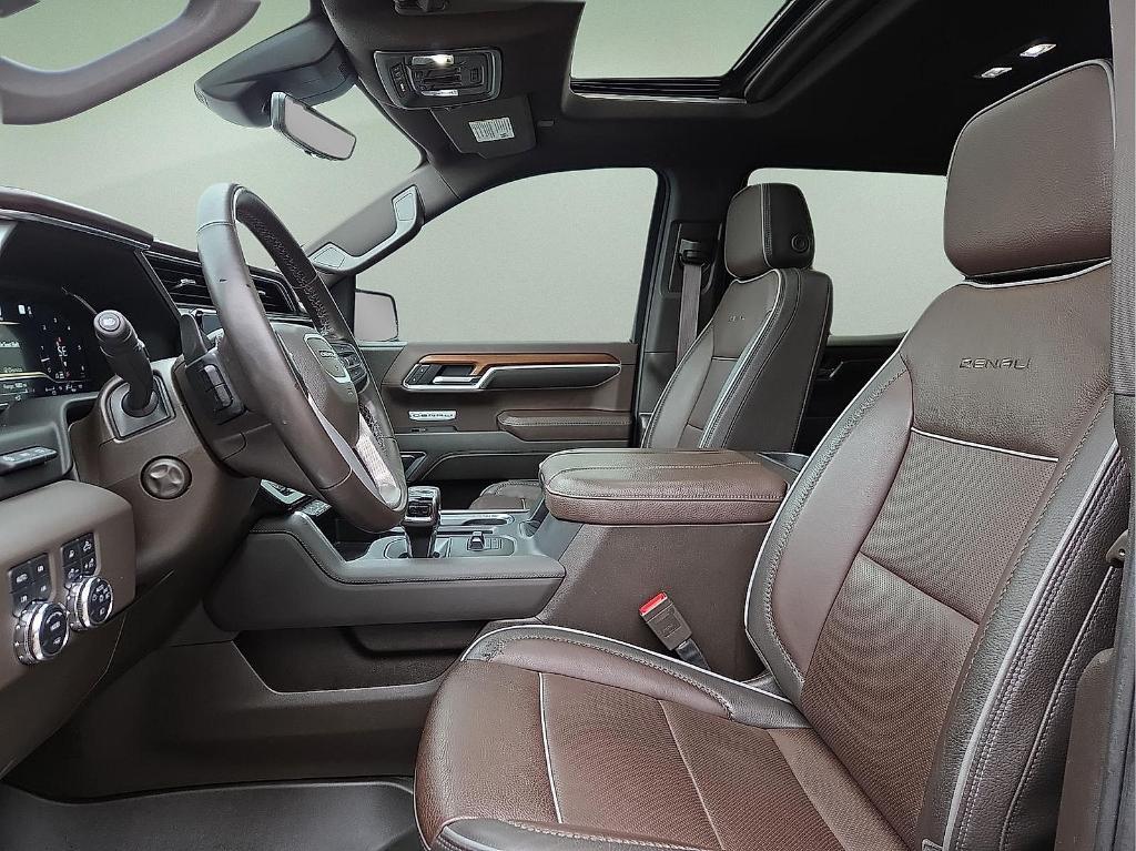 used 2023 GMC Sierra 1500 car, priced at $48,223